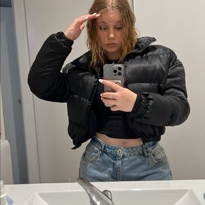 Meet your Posher, Hayley